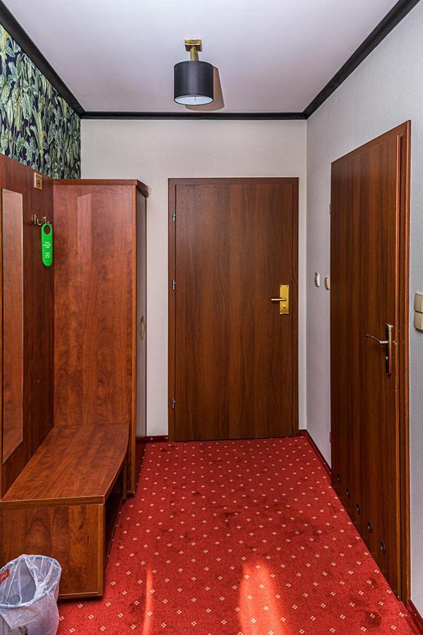 Hotel Stara Gorzelnia Licheń Stary Exterior photo