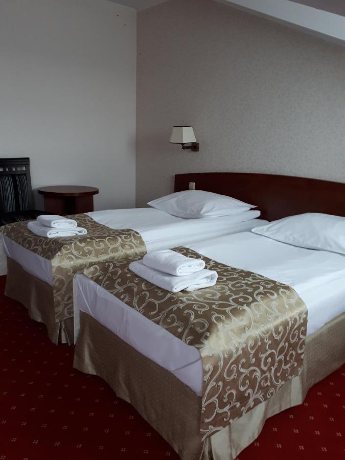 Hotel Stara Gorzelnia Licheń Stary Exterior photo